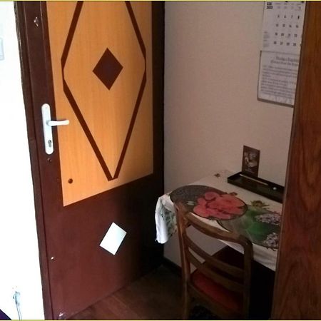 Room For You Warsawa Bagian luar foto
