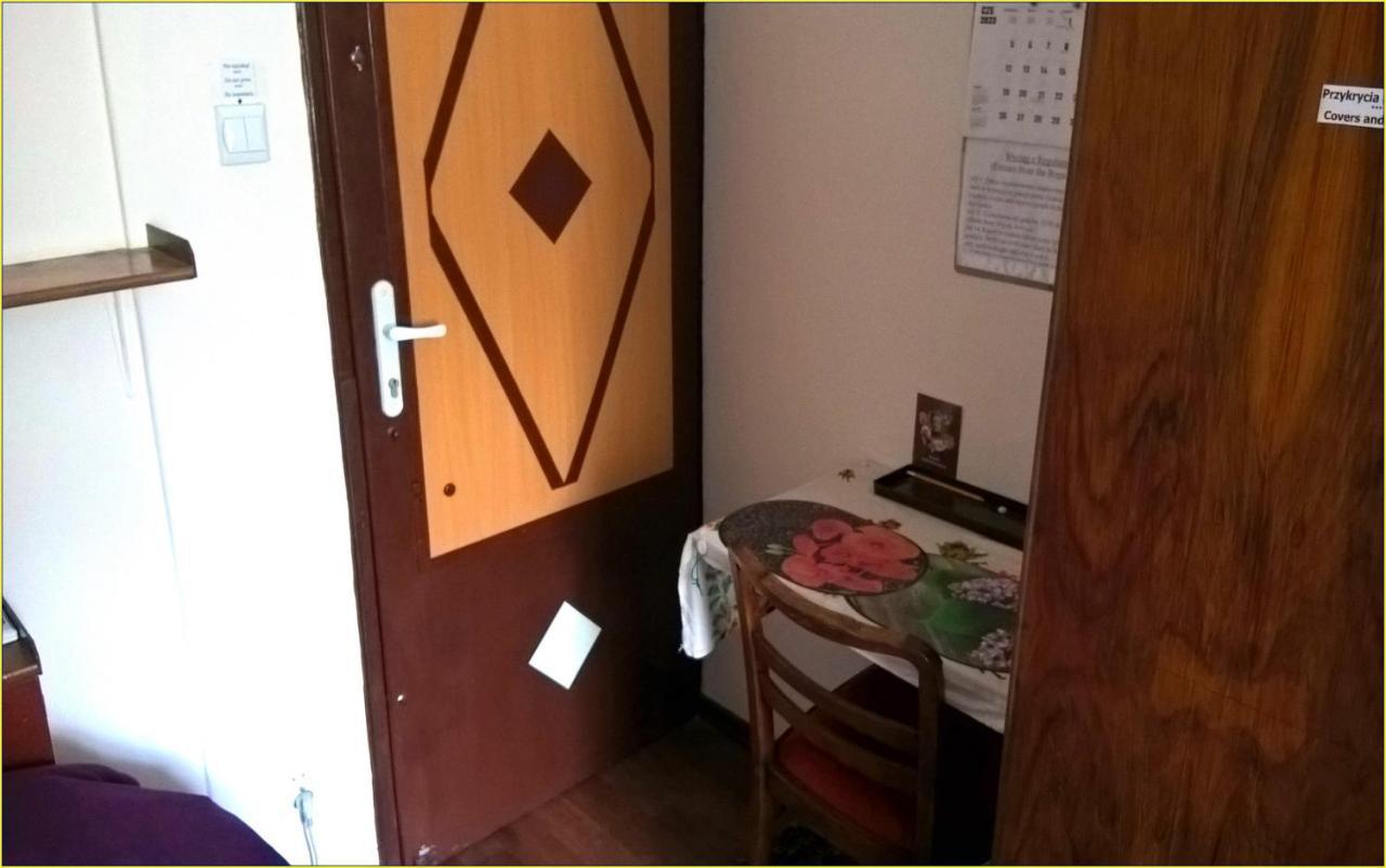 Room For You Warsawa Bagian luar foto